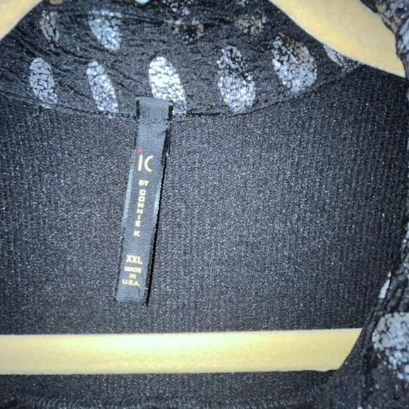 IC by Connie K Holiday Blazer Black and silver. Size XXL single button cape - Picture 4 of 6